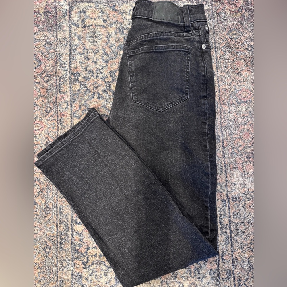 Madewell Straight Leg Jeans in Washed Black
